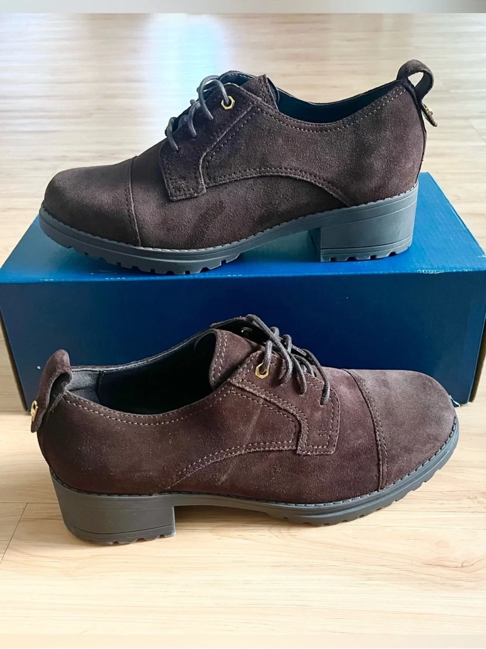 Cole Haan Women's Camea Heritage Oxford, Dark Chocolate Suede, 9.5 Medium